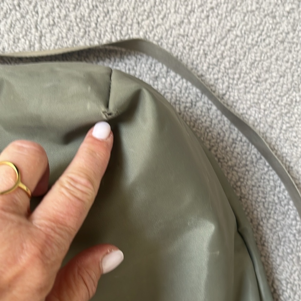 Roots nylon bag with detachable pouch - Picture 11 of 11
